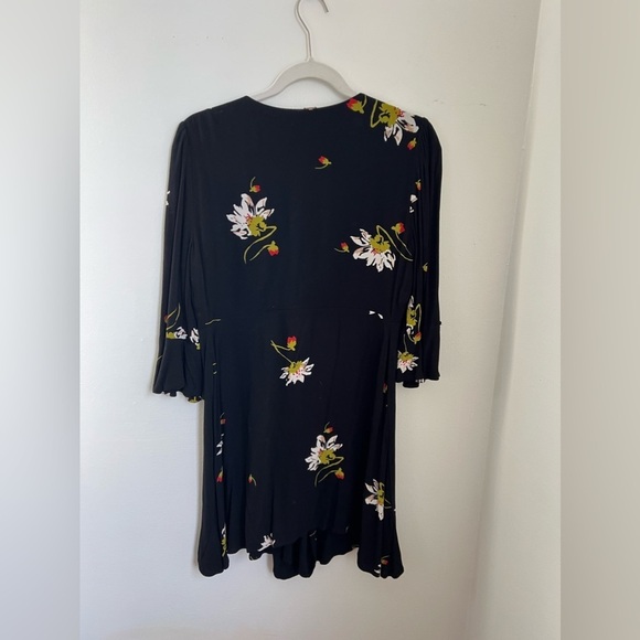 Free People Asymmetrical Button Mini Dress Black Floral Small - Picture 3 of 4